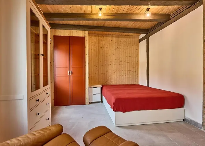 Rote Wohnung - Ferienwohnung